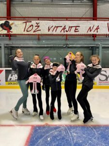 4b2b830e-f5e5-4814-8543-1842408457ff